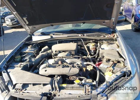 2009 Subaru Outback 2.5I from USA, damaged, VIN 4S4BP61C097343083